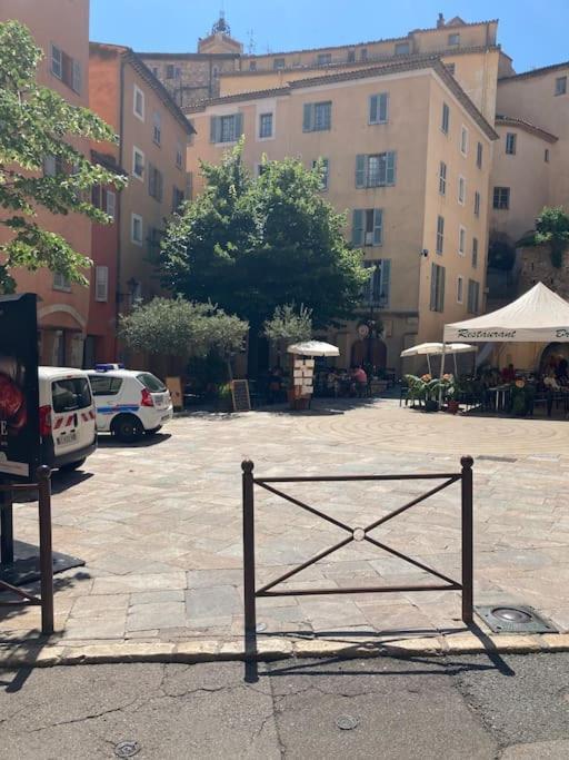 Grasse : Centre Ville Superbe Appartement 2 Chambres Εξωτερικό φωτογραφία