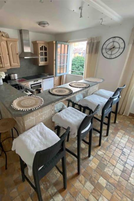 Grasse : Centre Ville Superbe Appartement 2 Chambres Εξωτερικό φωτογραφία